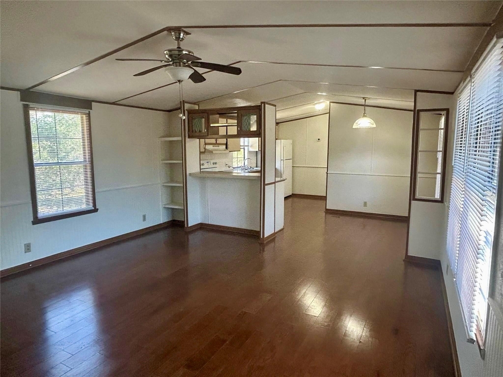 2533 Pioneer Lane - Photo 1