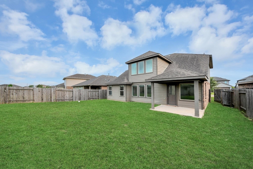 18319 Pin Oak Lake Drive - Photo 30