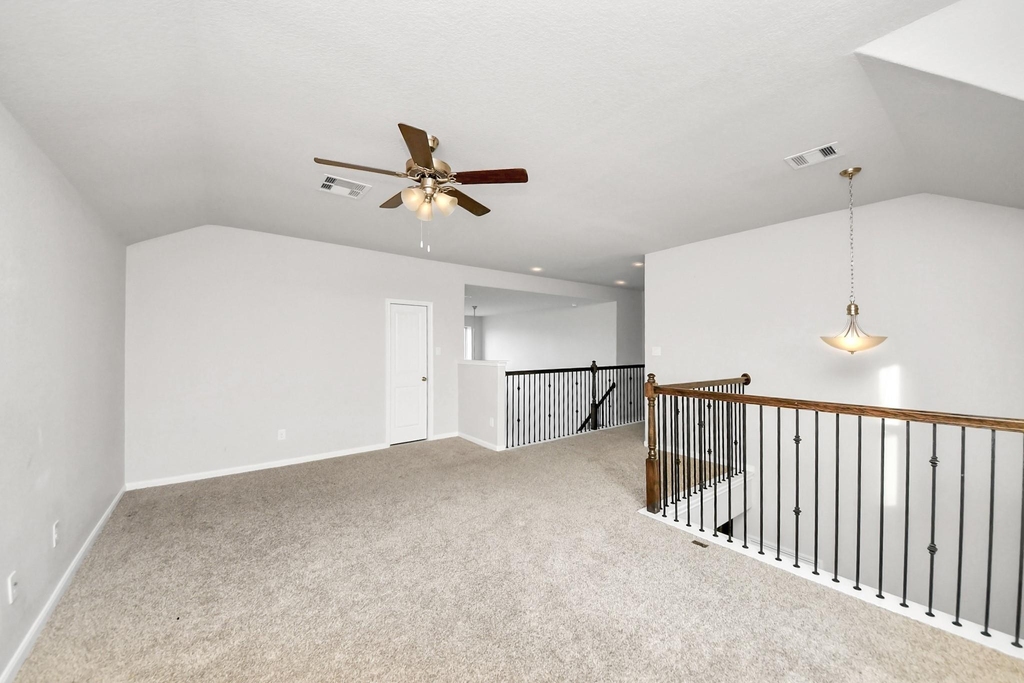 18319 Pin Oak Lake Drive - Photo 11