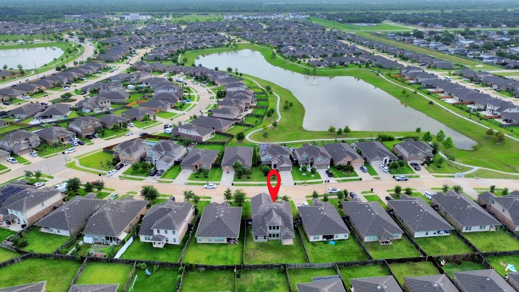 18319 Pin Oak Lake Drive - Photo 32