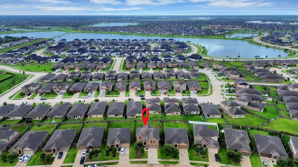 18319 Pin Oak Lake Drive - Photo 33
