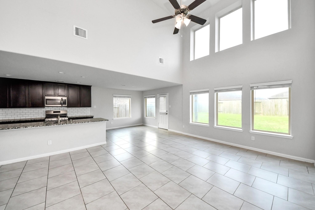 18319 Pin Oak Lake Drive - Photo 6