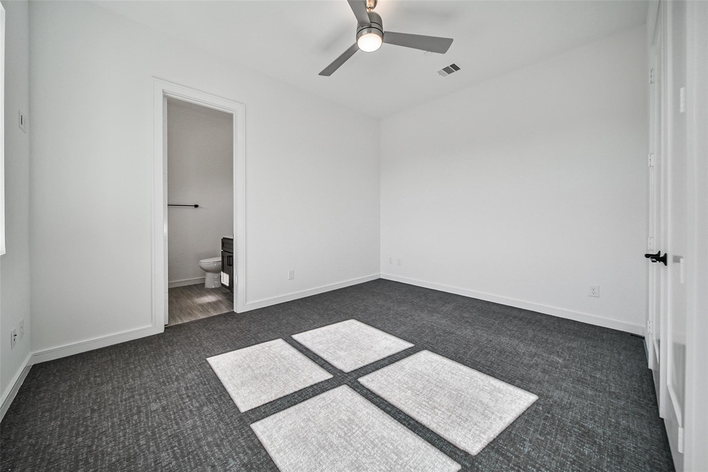 815 W 17th Street - Photo 29