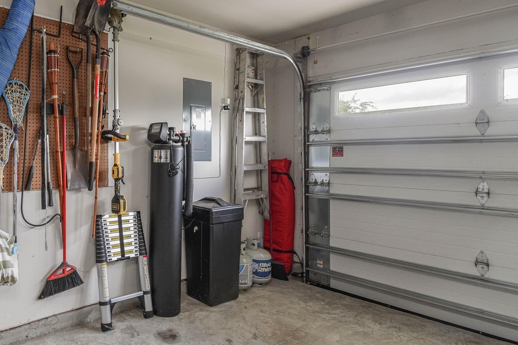 13009 Oleander Bay Lane - Photo 32