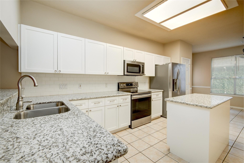 18422 Auburn Woods Drive - Photo 20