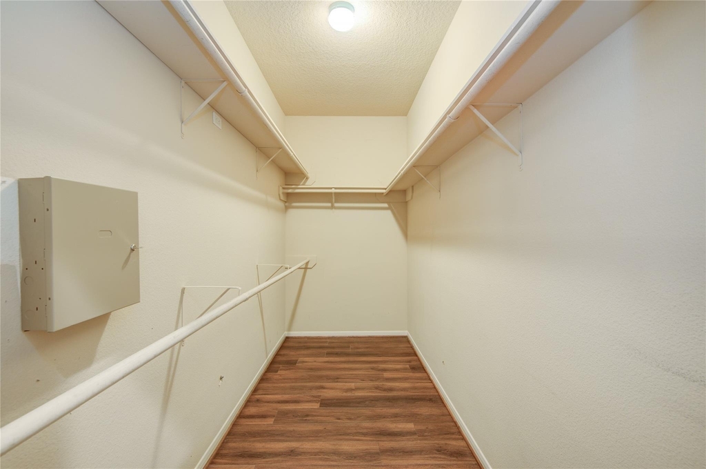 18422 Auburn Woods Drive - Photo 26
