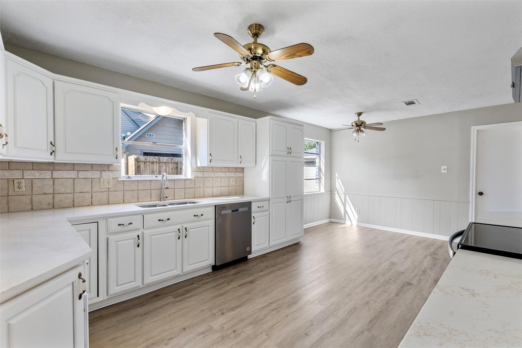 4106 Cypress Hill Drive - Photo 16