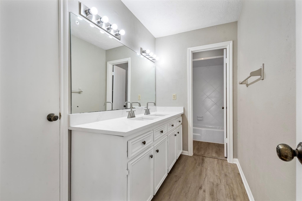 4106 Cypress Hill Drive - Photo 33