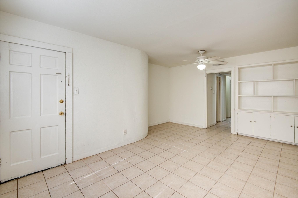 1828 W Main Street - Photo 6