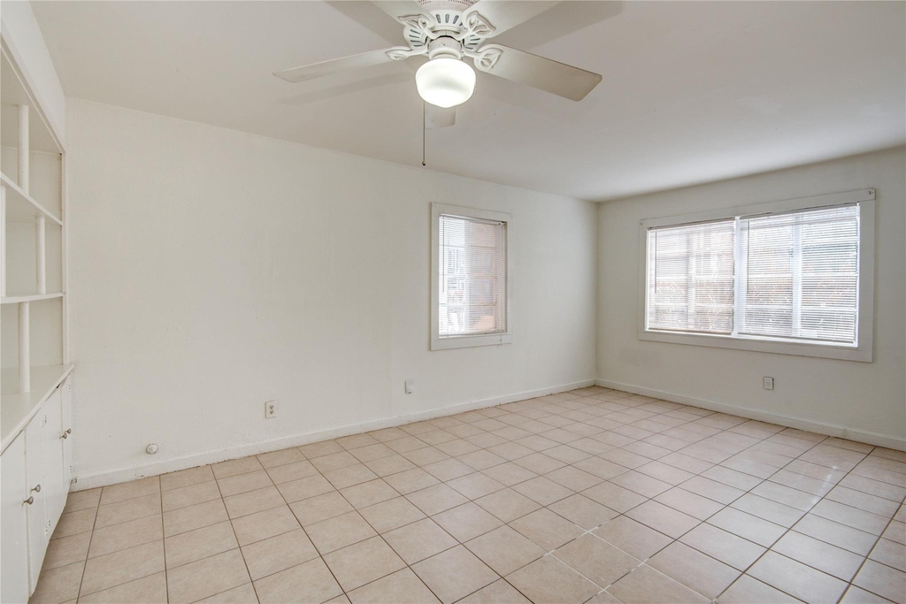 1828 W Main Street - Photo 8