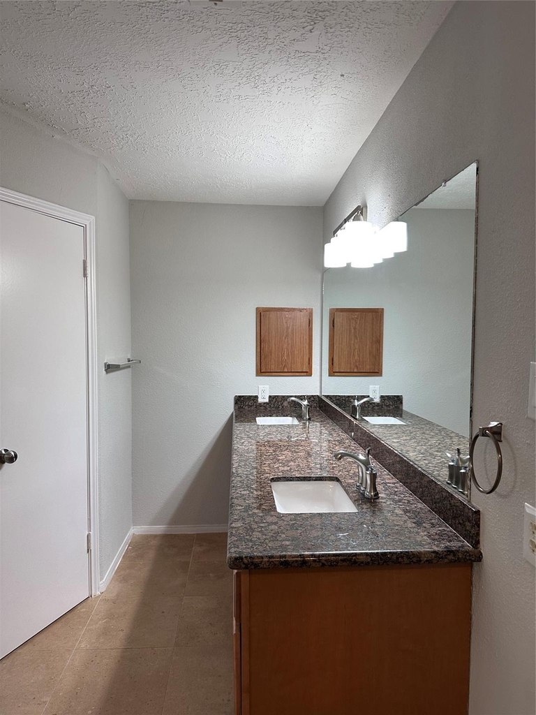 19530 Gladewater Drive - Photo 5