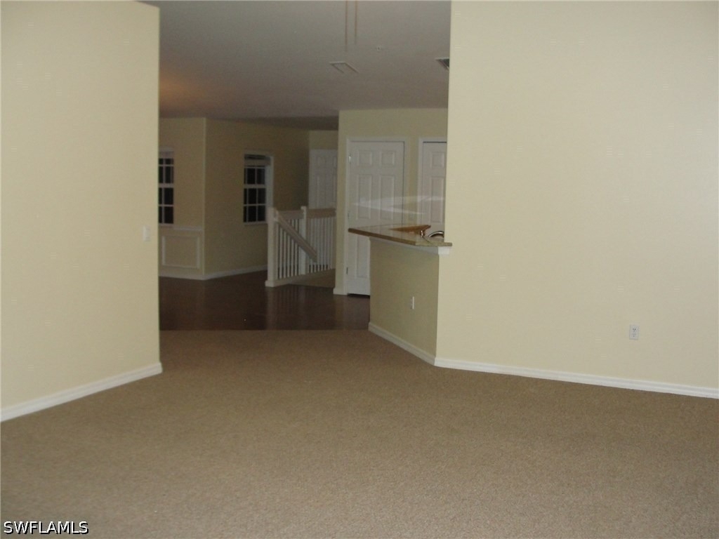 1295 Henley Street - Photo 10