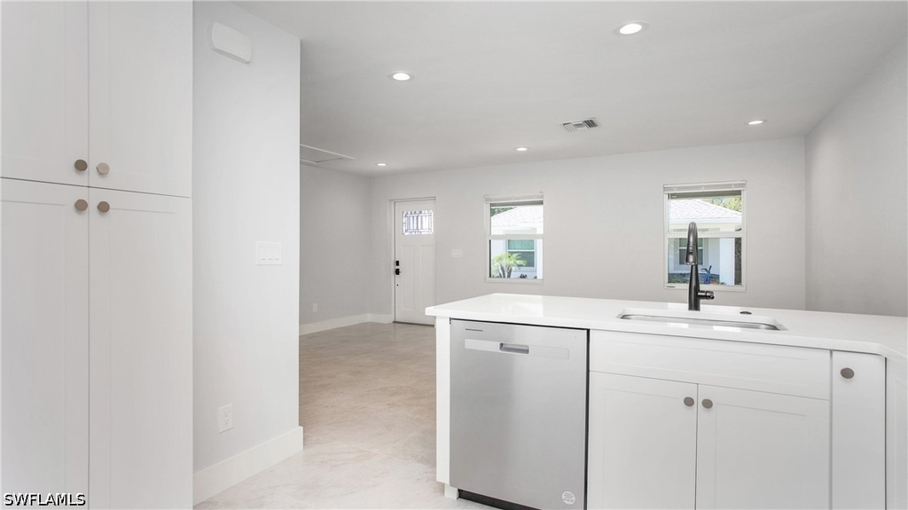 27304 Dortch Avenue - Photo 8