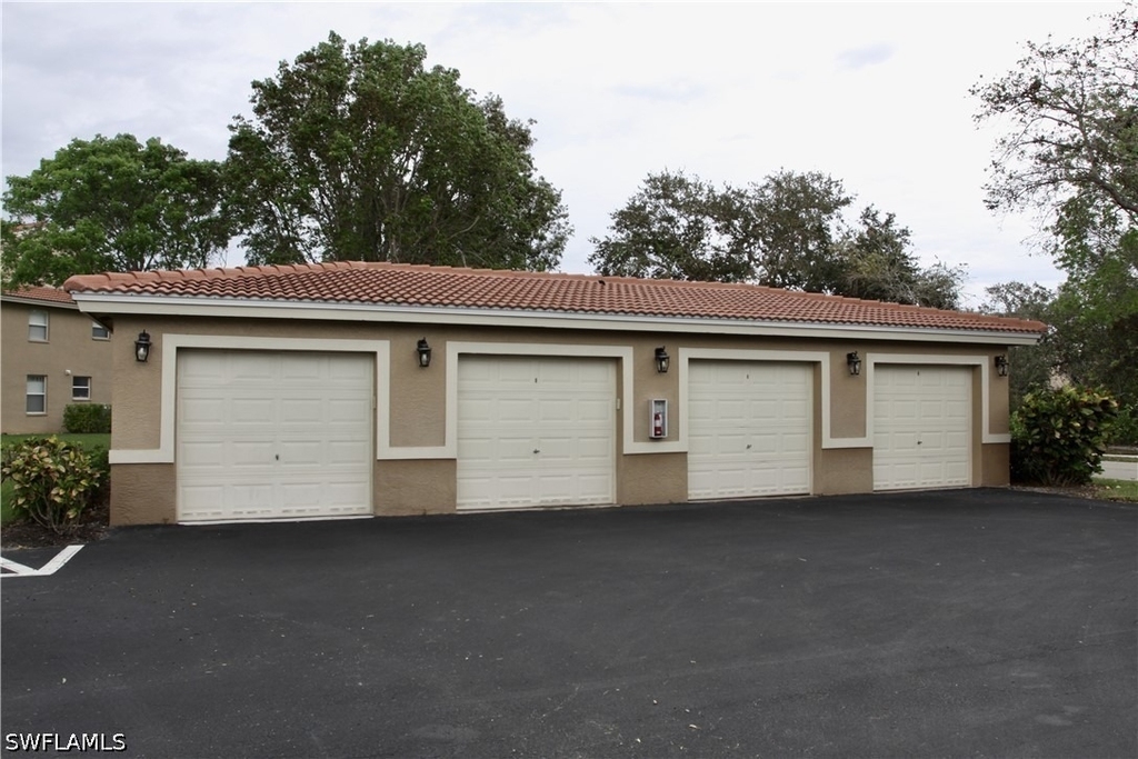6920 Huntington Lakes Circle - Photo 14