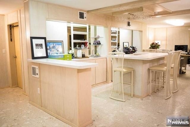 8 Markham - Photo 10