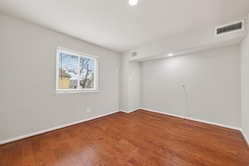 1114 Augusta Drive - Photo 31