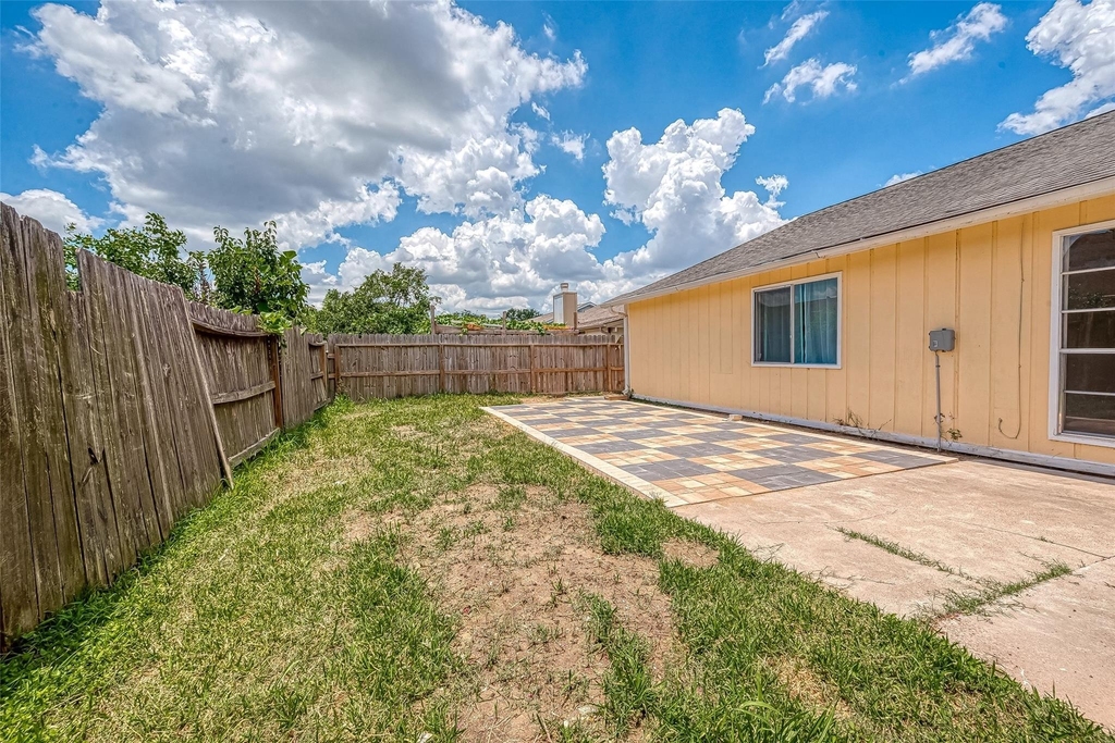 12055 Fairpoint Drive - Photo 48