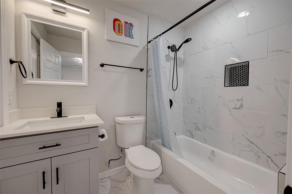 12055 Fairpoint Drive - Photo 16