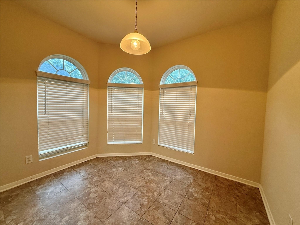 14802 Fir Knoll Way - Photo 9