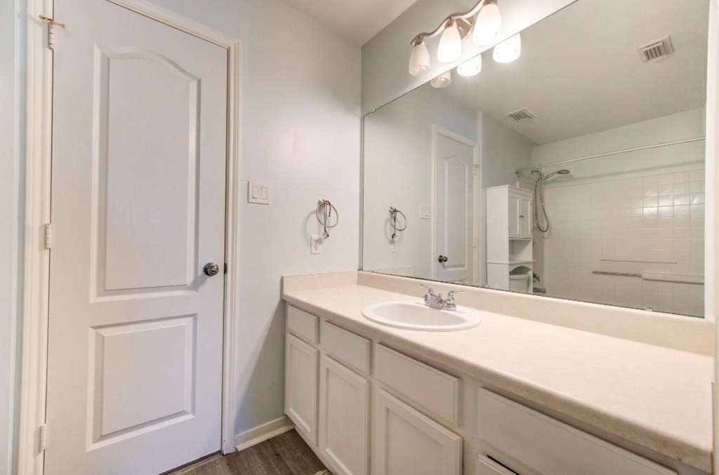 18919 Squirrel Oaks Drive - Photo 31