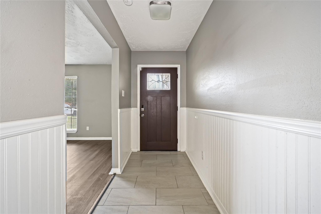 7310 Kite Hill Drive - Photo 3