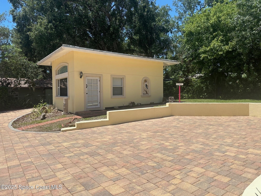 1613 N Indian River Drive - Photo 77