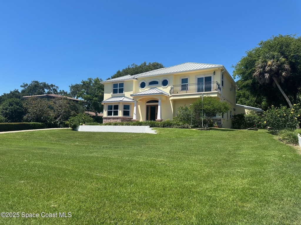 1613 N Indian River Drive - Photo 73