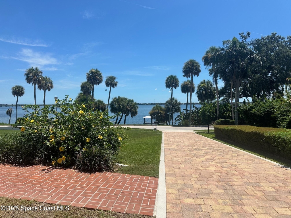 1613 N Indian River Drive - Photo 81