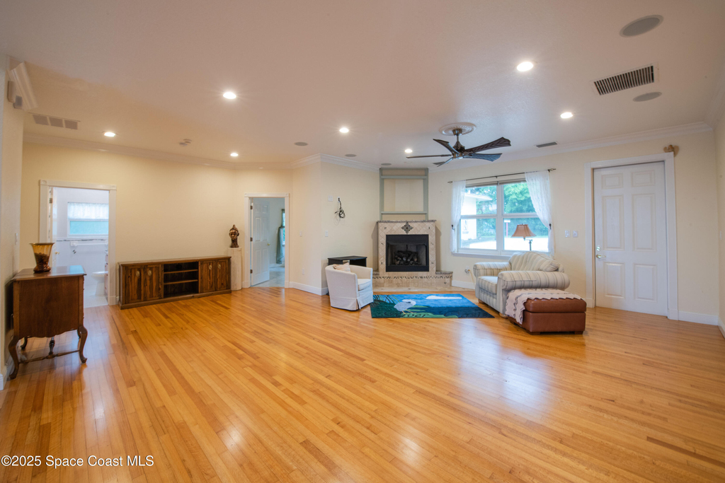 1613 N Indian River Drive - Photo 18
