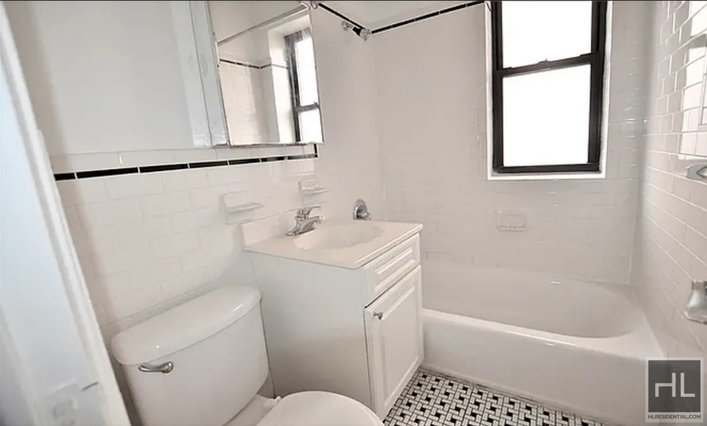 East 38 Street - Photo 2
