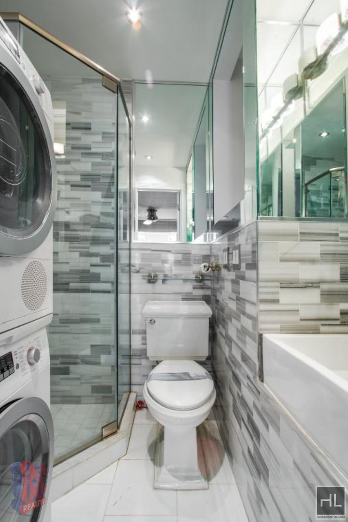 W 53rd St. - Photo 3