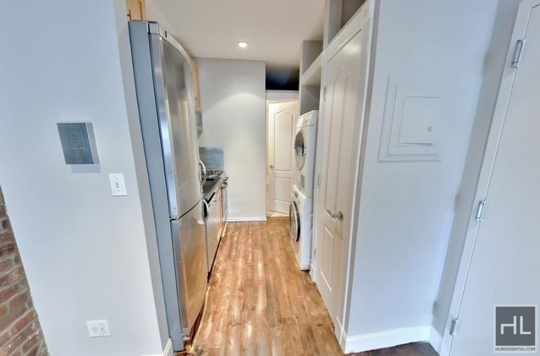 10th Ave. - Photo 1