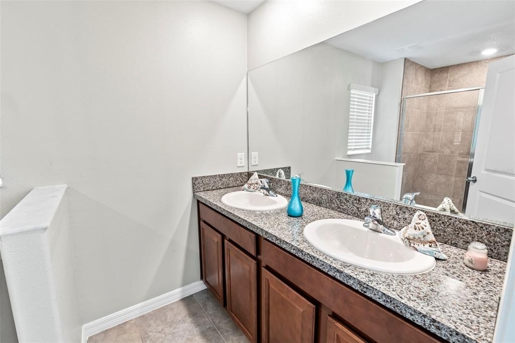 15504 Florence Hollow Place - Photo 33