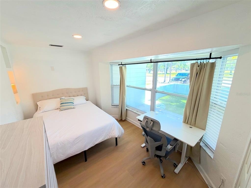 5813 26th Avenue N - Photo 12