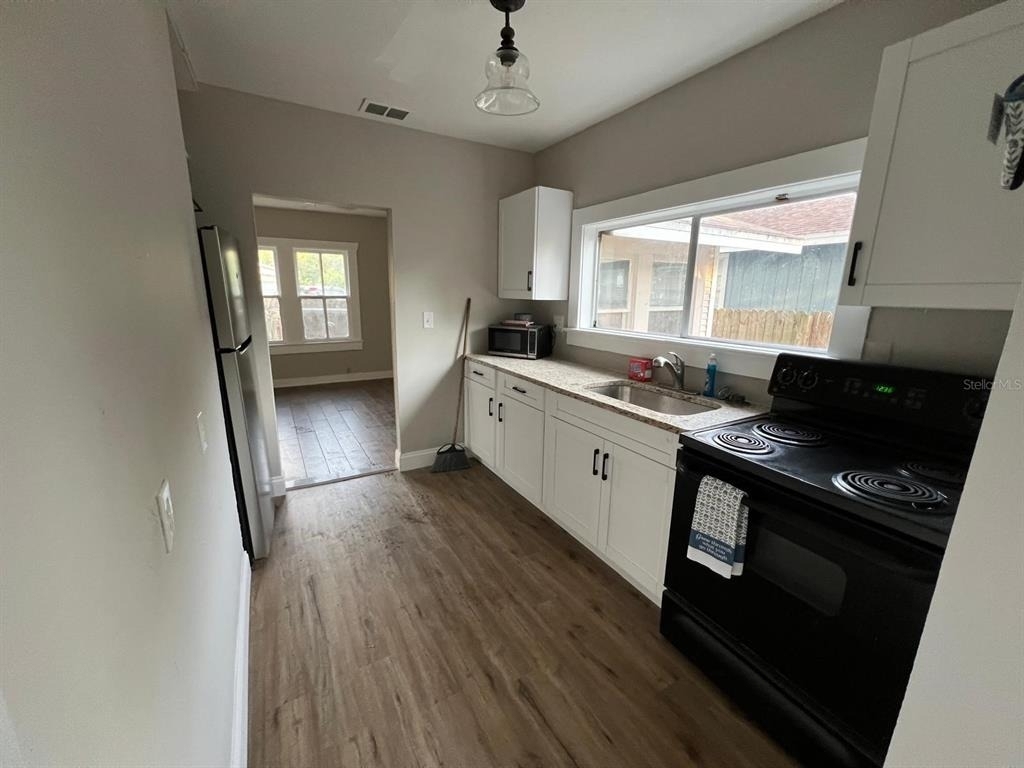 8210 N 13th Street - Photo 4