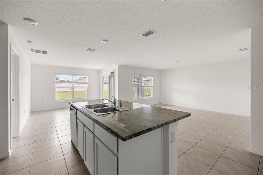 8904 Sw 50th Terrace - Photo 2