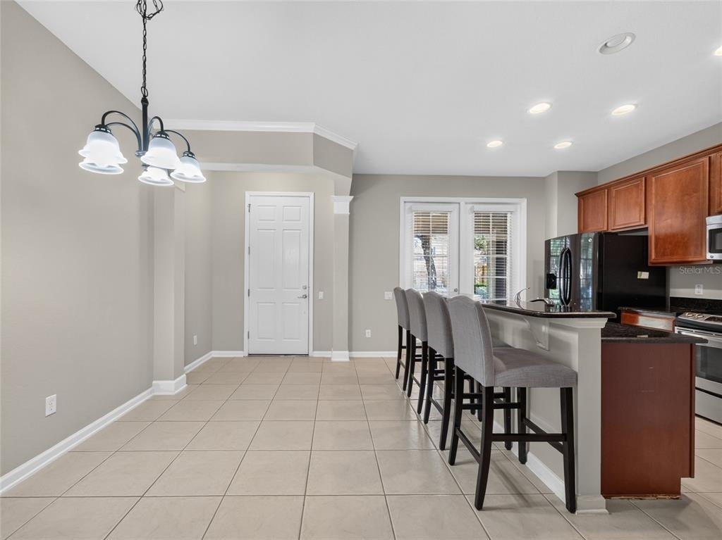 7735 Fairgrove Avenue - Photo 6