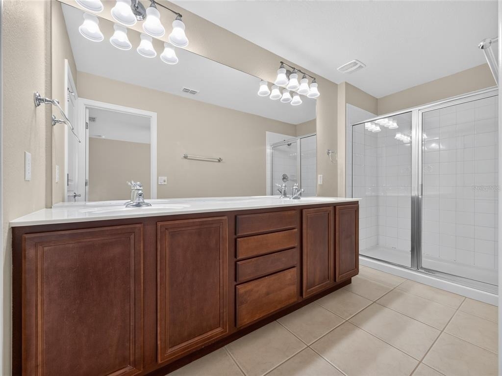 7735 Fairgrove Avenue - Photo 16