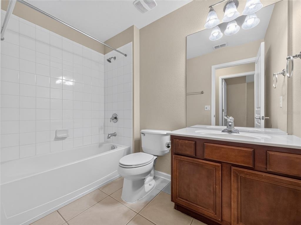 7735 Fairgrove Avenue - Photo 21