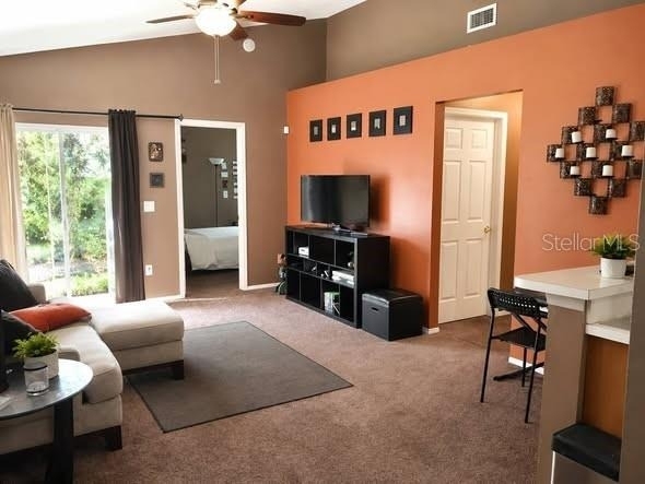 1025 Bartlett Court - Photo 2