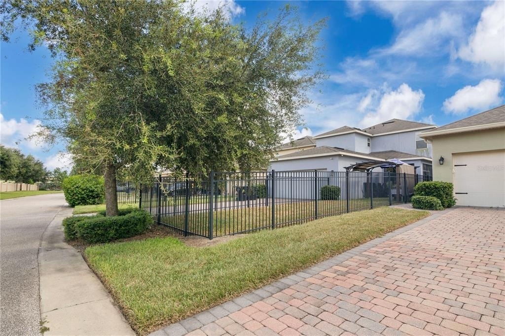 16137 Wind View Lane - Photo 24