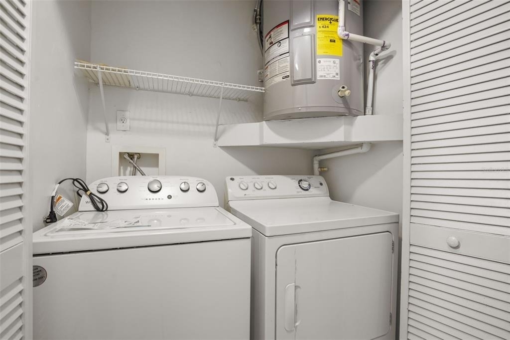 2720 S Sunrise Court - Photo 31