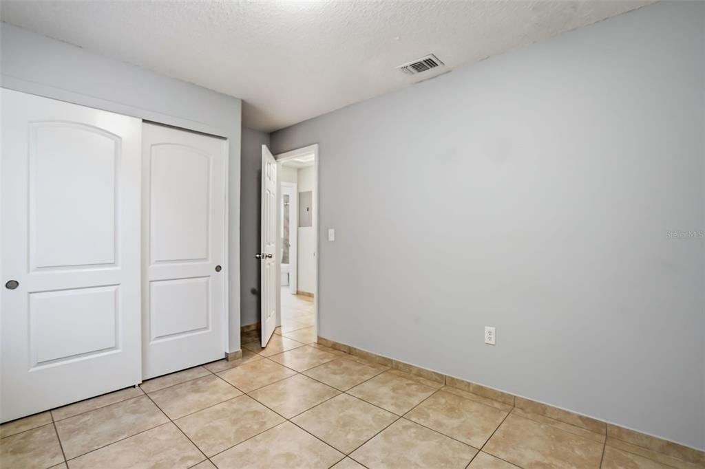 2720 S Sunrise Court - Photo 33