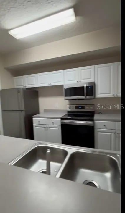 5560 Metrowest Boulevard - Photo 14