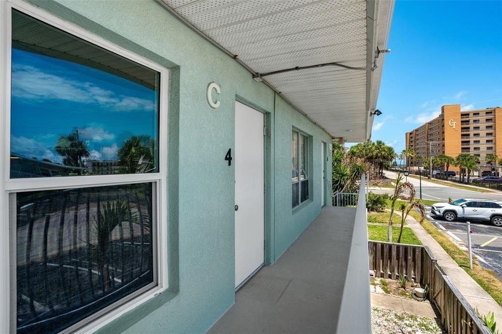 420 Tyler Avenue - Photo 3