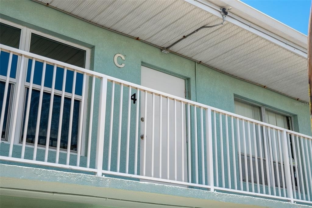 420 Tyler Avenue - Photo 2