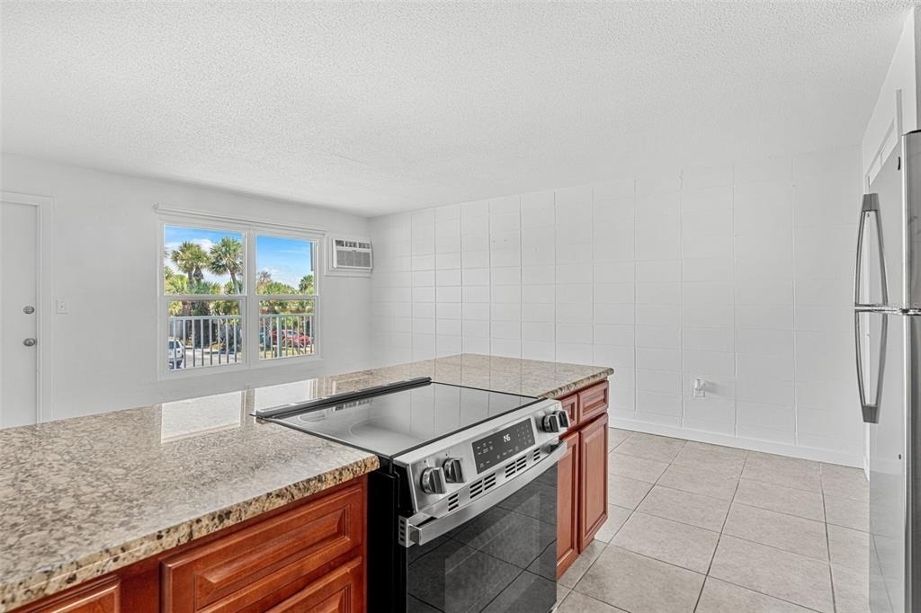 420 Tyler Avenue - Photo 13