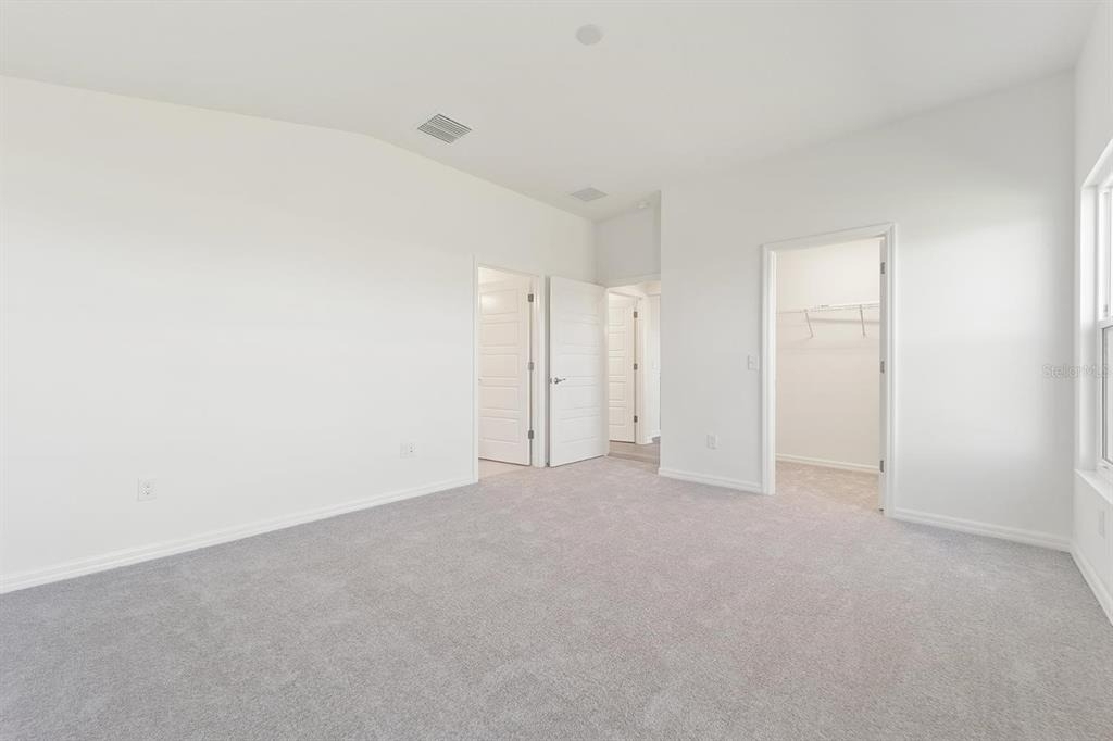 2421 Hobkirk Loop - Photo 19