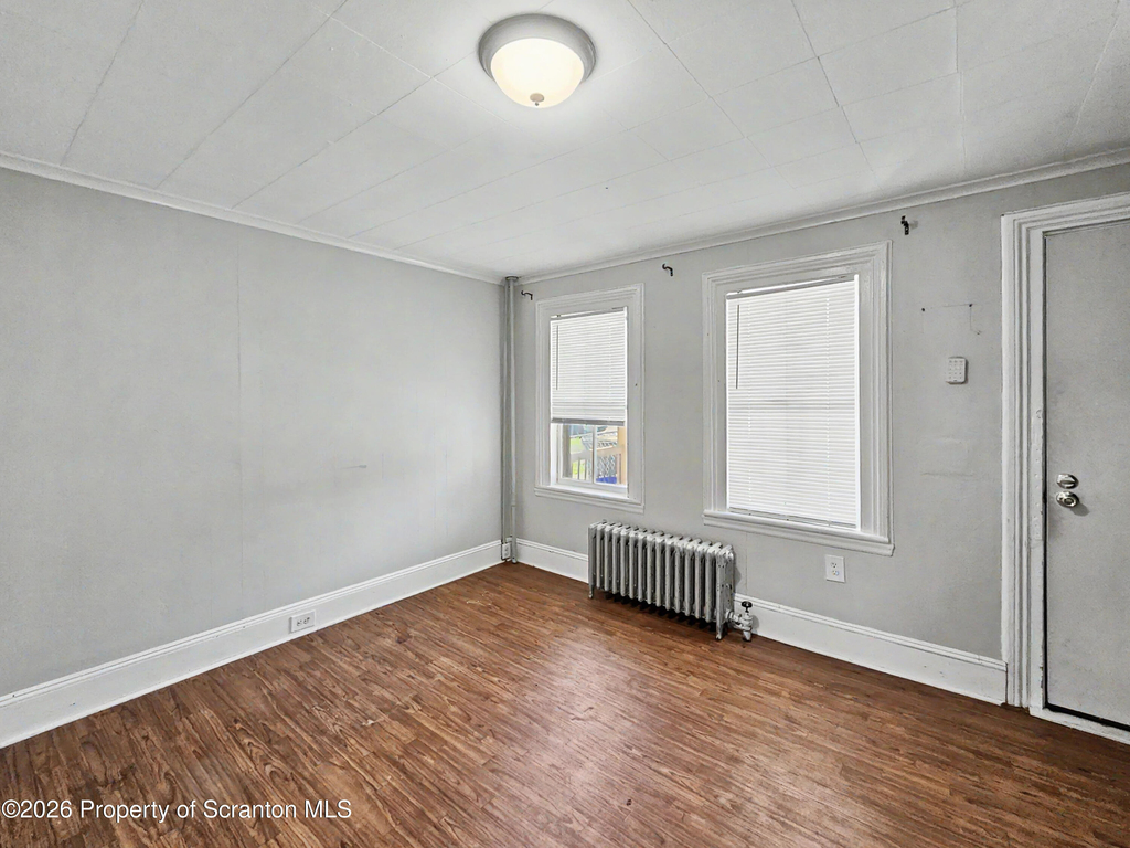 1019 N Irving Avenue - Photo 4