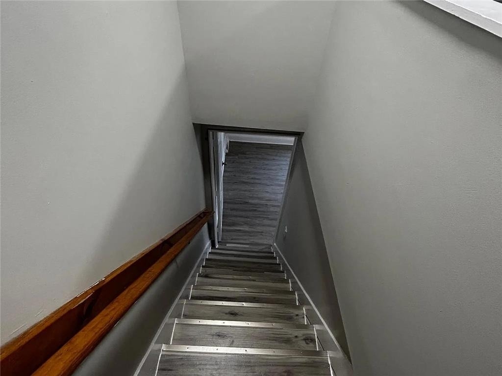 1616 Ferry Street - Photo 13